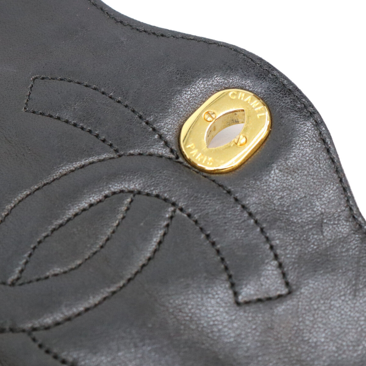 CHANEL series 0, black lambskin, gold-tone hardware, Paris limited edition, single-flap Matelassé 19 shoulder bag