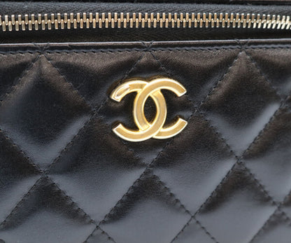 CHANEL シャネル 23年 AP3243 黒 ラム ゴールド金具 トップハンドル 2WAYバニティバッグ ショルダーバッグ