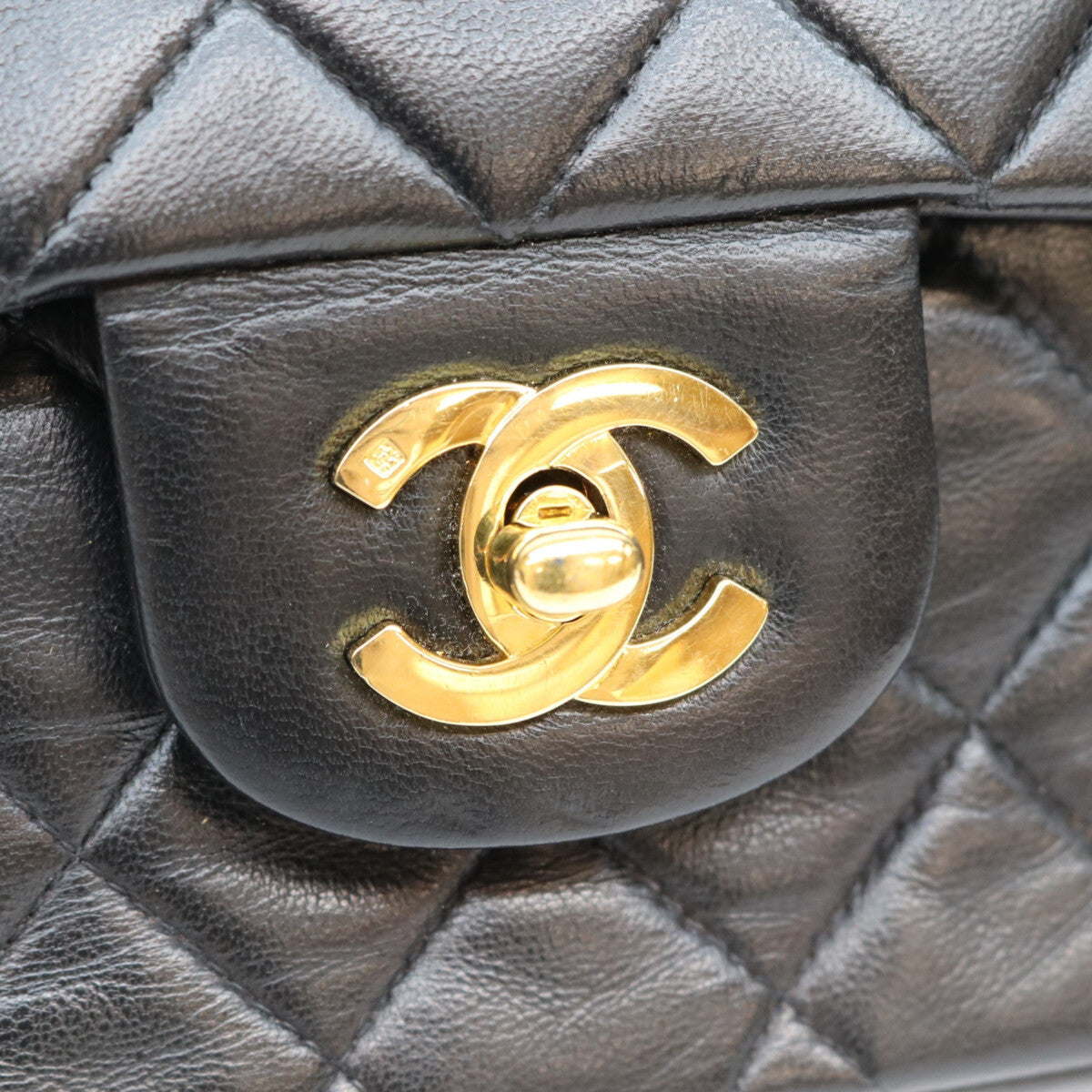CHANEL シャネル 2番 A01112 黒 ラム ゴールド金具 マトラッセ25 ショルダーバッグ ショルダーバッグ