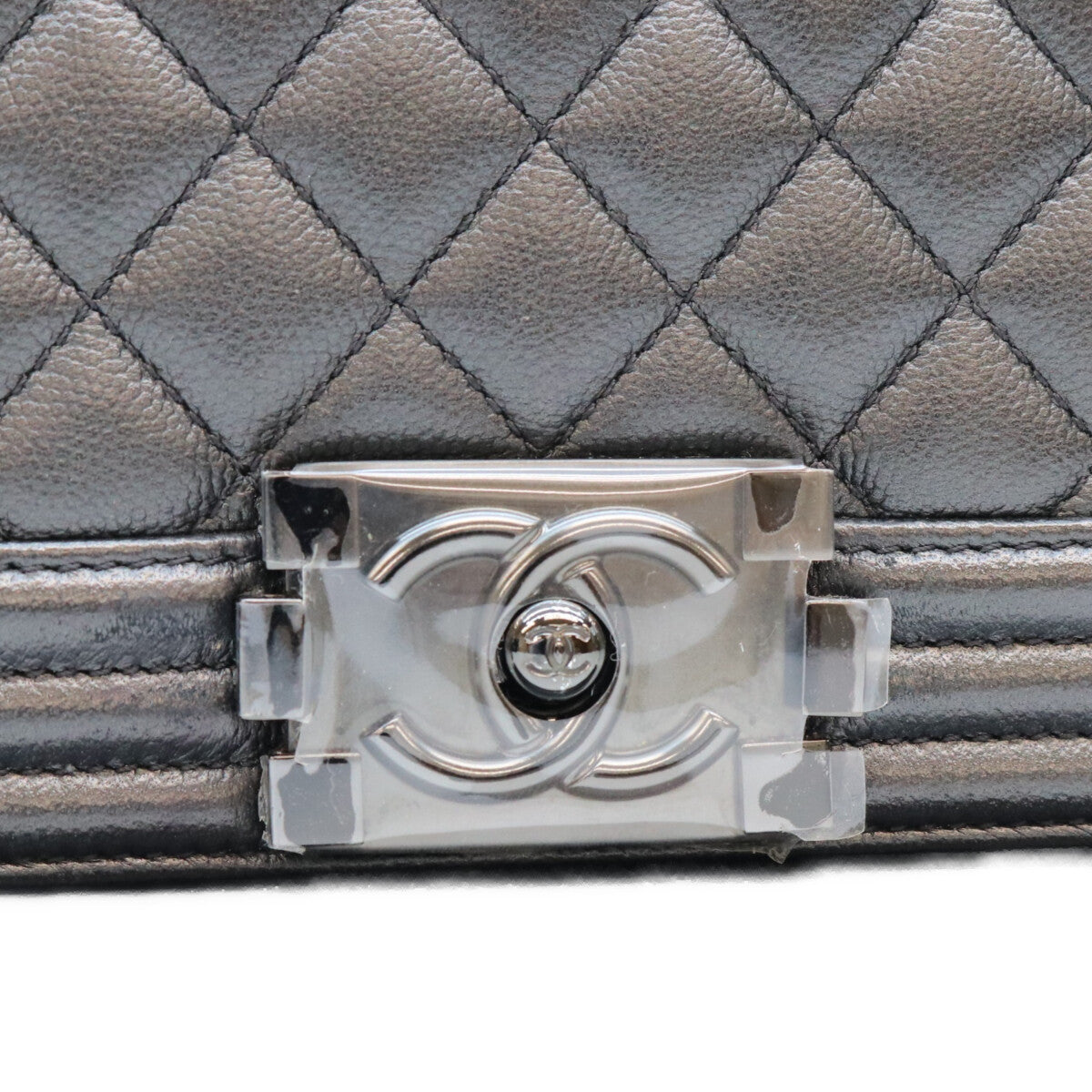 CHANEL シャネル 24番 A67086 黒 キャビア ソーブラック金具 ボーイシャネル25 ミディアム バッグ ショルダーバッグ