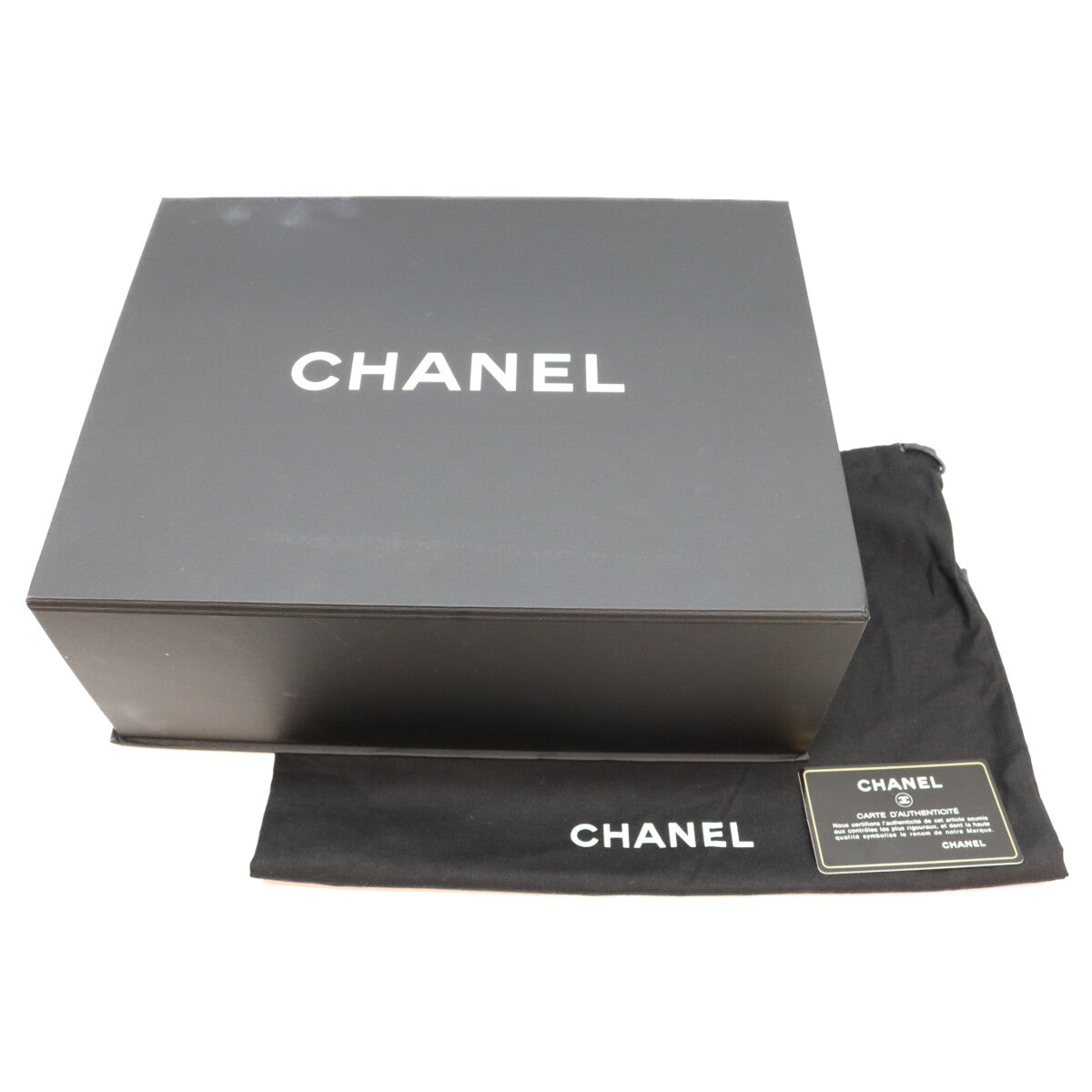 CHANEL シャネル 24番 A67086 黒 キャビア ソーブラック金具 ボーイシャネル25 ミディアム バッグ ショルダーバッグ