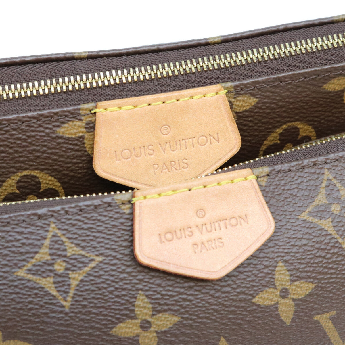 LOUIS VUITTON ルイヴィトン 20年 M44813 モノグラム カーキ ミュルティポシェットアクセソワール ショルダーバッグ ショルダーバッグ