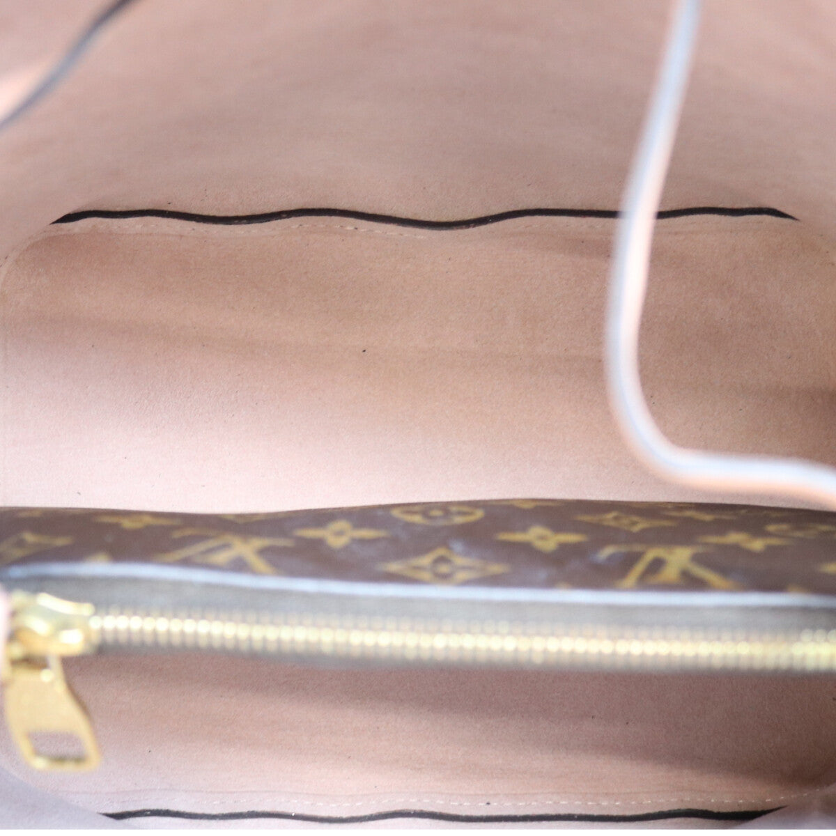 LOUIS VUITTON ルイヴィトン 19年 M44022 モノグラム ローズプードル ワールドツアー ネオノエMM ショルダーバッグ ショルダーバッグ