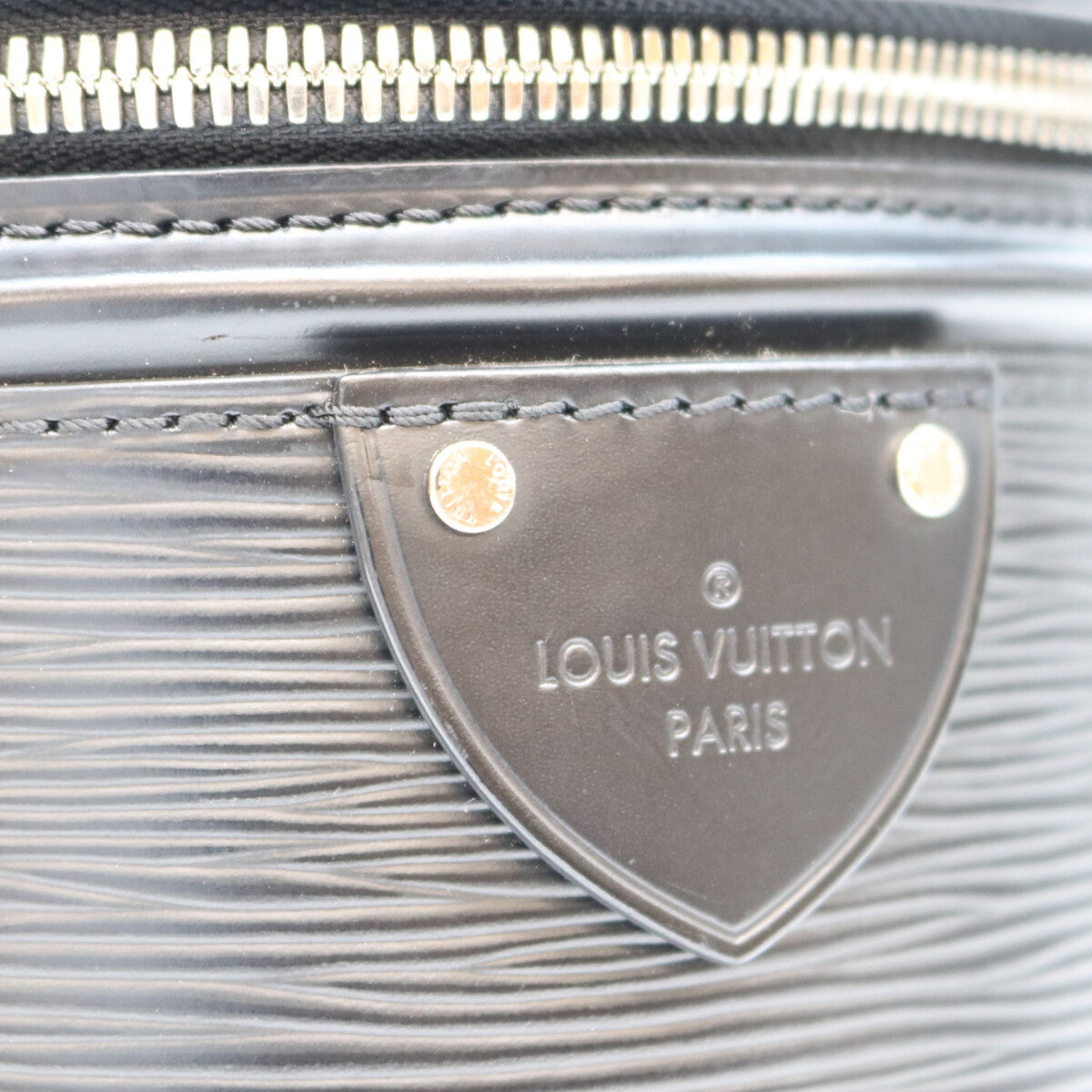 LOUIS VUITTON ルイヴィトン M52226 エピ ノワール カンヌ ショルダーバッグ ショルダーバッグ