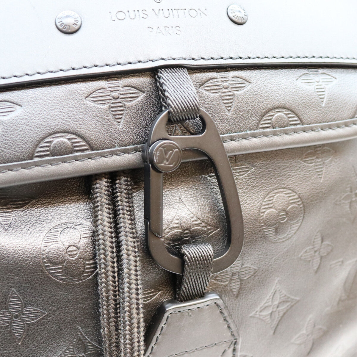LOUIS VUITTON ルイヴィトン M43680 モノグラムシャドウ ディスカバリー バックパック リュック リュック バックパック