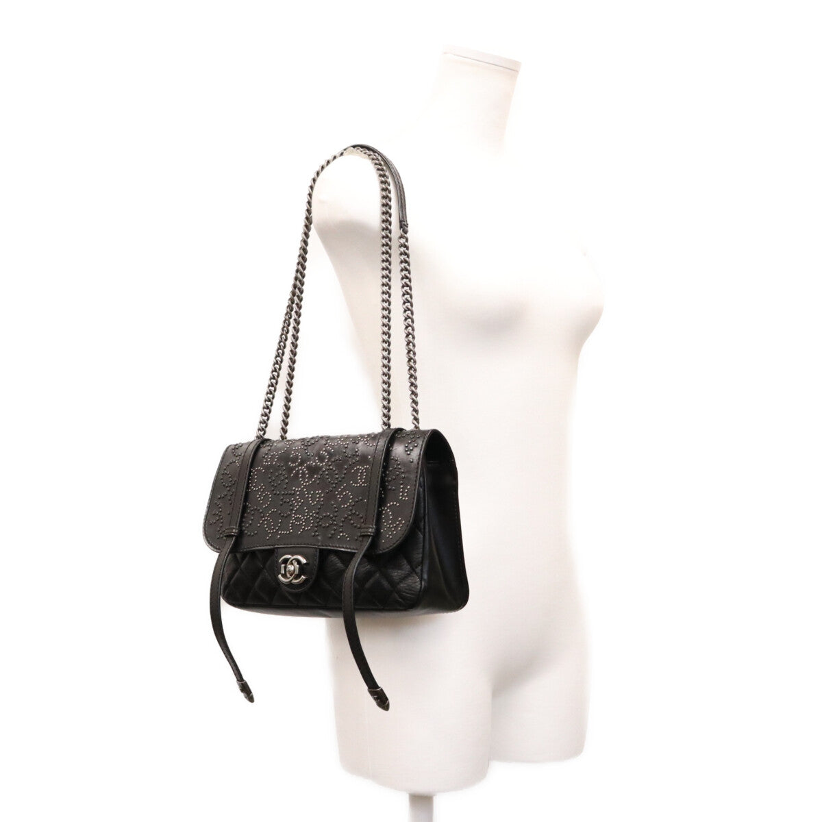 CHANEL シャネル 19番 A94074 黒 カーフ S金具 パリダラス スタッズバックルフラップ ショルダーバッグ ショルダーバッグ