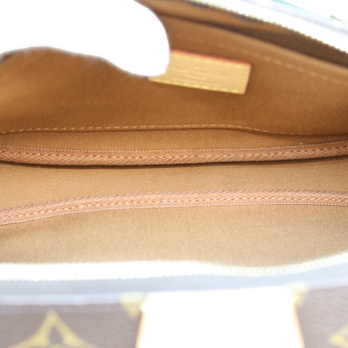 LOUIS VUITTON ルイヴィトン M44813 モノグラム カーキ ミュルティポシェットアクセソワール ショルダーバッグ ショルダーバッグ