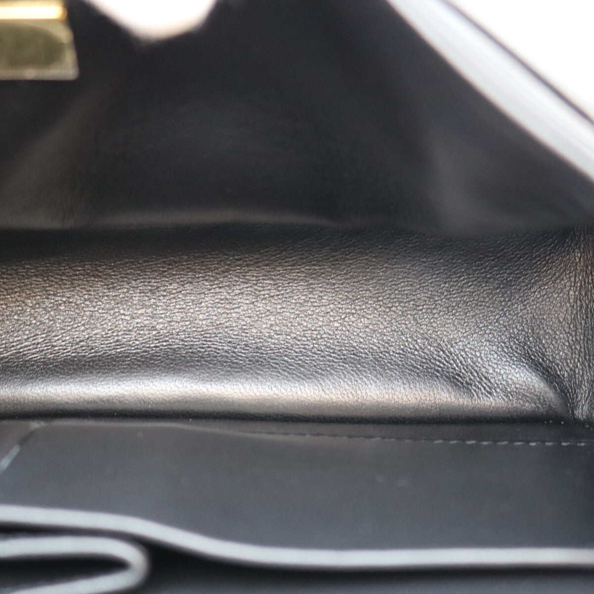 CHANEL シャネル A01112 黒 ラムスキン PG金具 内黒 マトラッセ25 ショルダーバッグ ショルダーバッグ