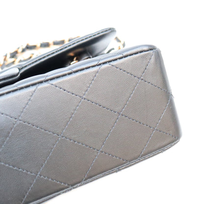 CHANEL シャネル A01112 黒 ラムスキン PG金具 内黒 マトラッセ25 ショルダーバッグ ショルダーバッグ