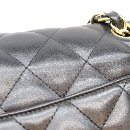 CHANEL シャネル 19番 A58600 黒 ラム G金具 Wフラップ デカマトラッセ30 ショルダーバック ショルダーバッグ