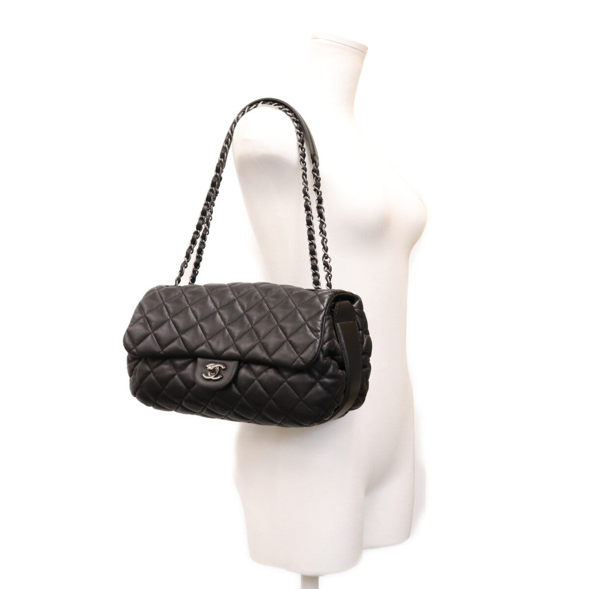 CHANEL シャネル 14年 18番 黒 ラム SV金具 マトラッセ Sフラップ ショルダーバッグ ショルダーバッグ