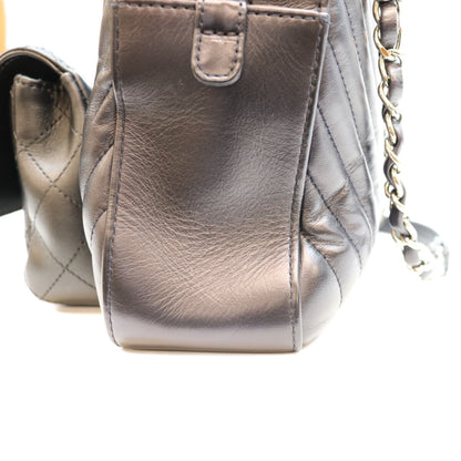 CHANEL シャネル 26番 黒×ネイビー ラム Vステッチ シェブロン×マトラッセ カメラケースショルダーバッグ ショルダーバッグ