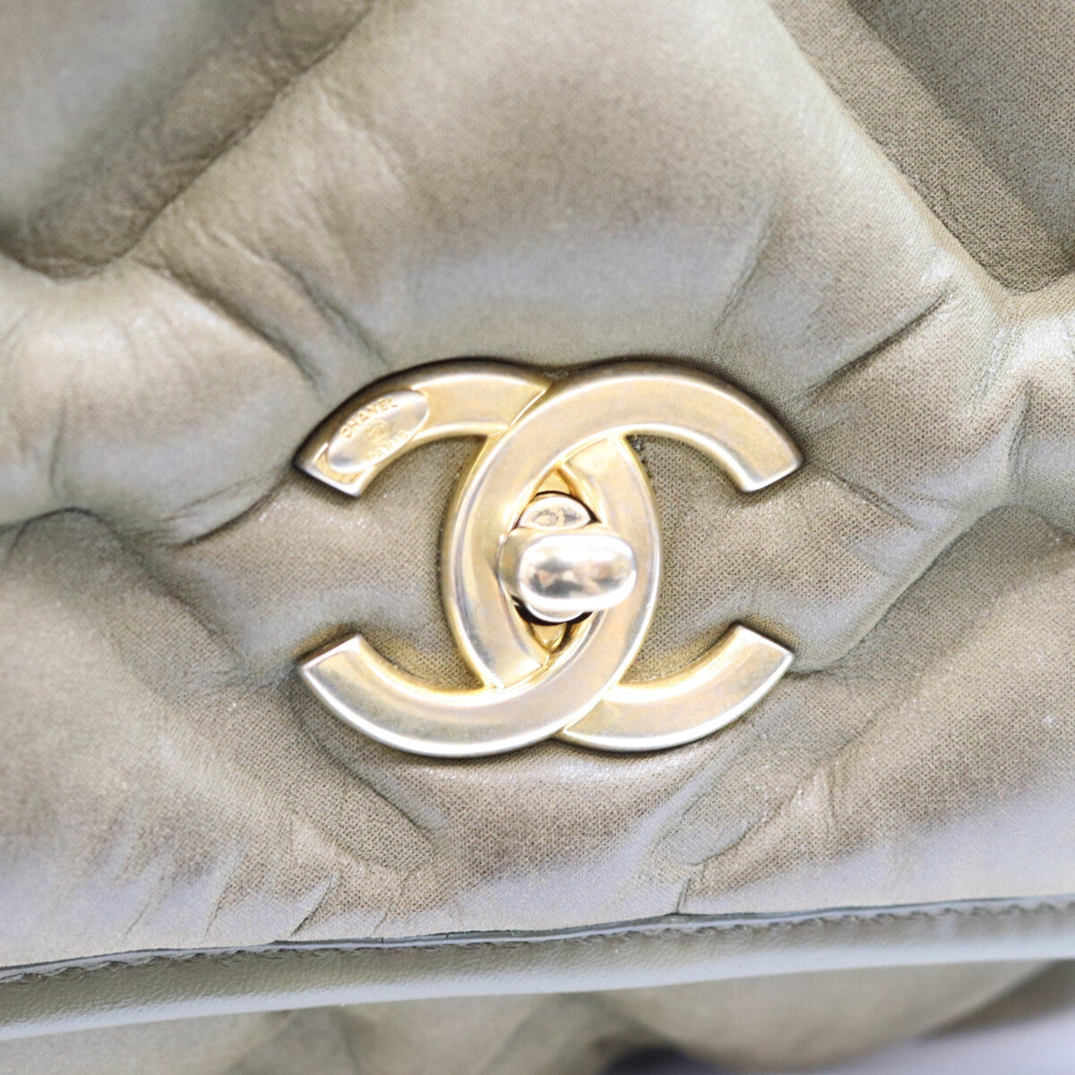 CHANEL シャネル 23番 A93602 カーキ バブルキルトカーフ G金具 ショルダーバッグ ショルダーバッグ
