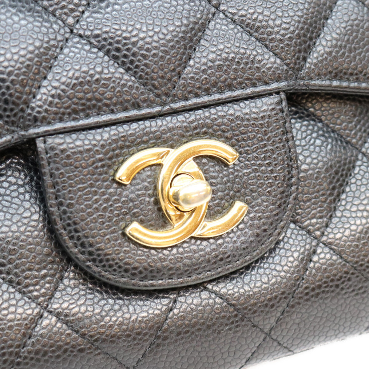 CHANEL シャネル 18番 A58600 黒 キャビア G金具 Wフラップ デカマトラッセ30 ショルダーバッグ ショルダーバッグ