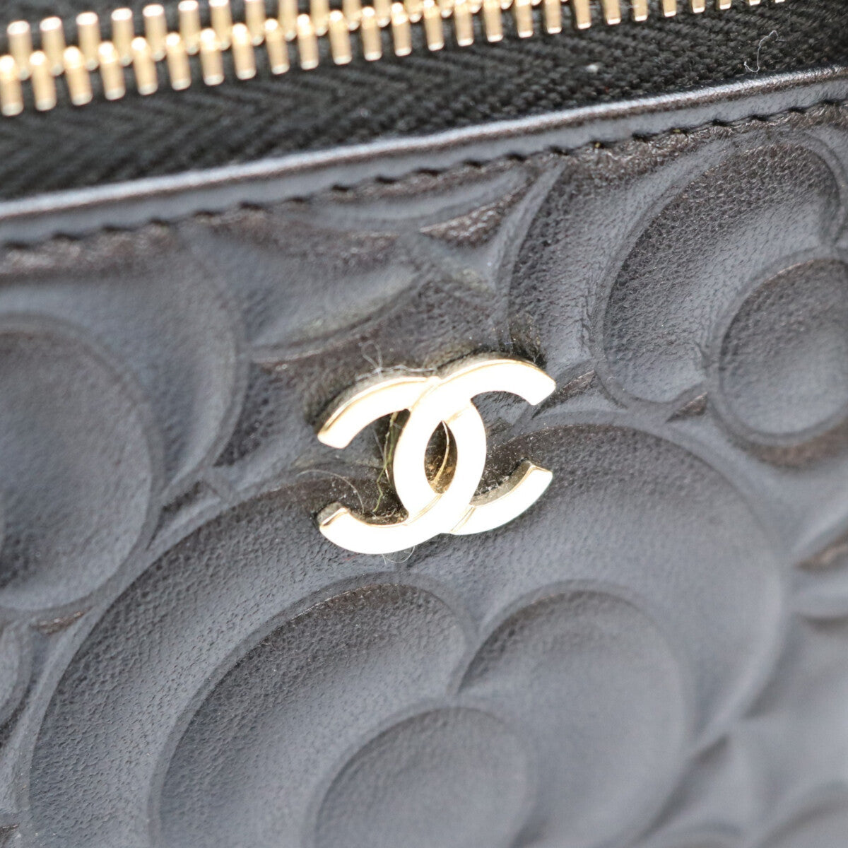 CHANEL シャネル 31番 AP2089 黒 カメリア エンボスレザー G金具 チェーンバニティ ショルダーバッグ ショルダーバッグ