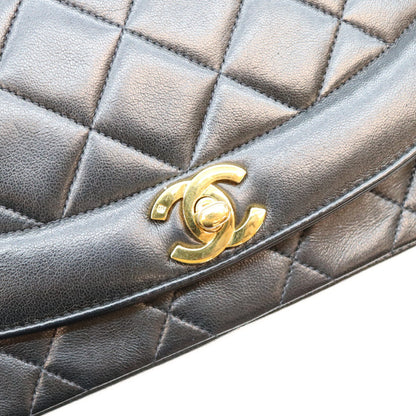 CHANEL シャネル 1番 A01165 黒 ラム ゴールド金具 ダイアナ25 ショルダーバッグ ショルダーバッグ