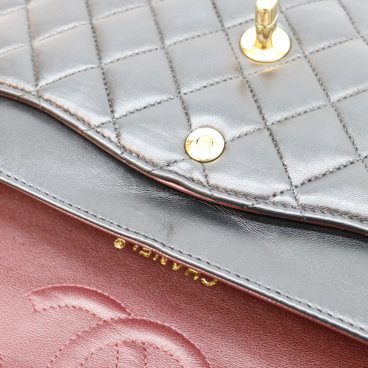 CHANEL シャネル 18番 A01112 黒 ラム G金具 マトラッセ25 ショルダーバッグ ショルダーバッグ