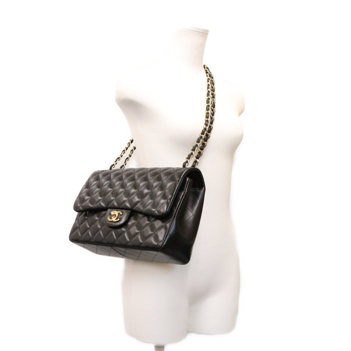 CHANEL シャネル 19番 14年 A58600 黒 ラム G金具 Wフラップ デカマトラッセ30 ショルダーバック ショルダーバッグ