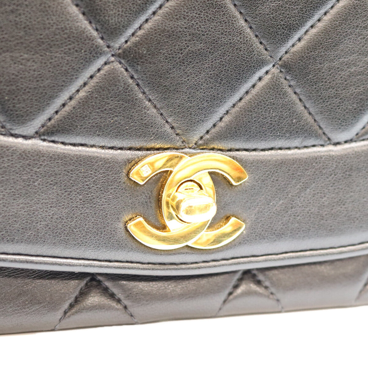 CHANEL シャネル 0番 A01165 黒 ラム ゴールド金具 ダイアナ25 ショルダーバッグ ショルダーバッグ