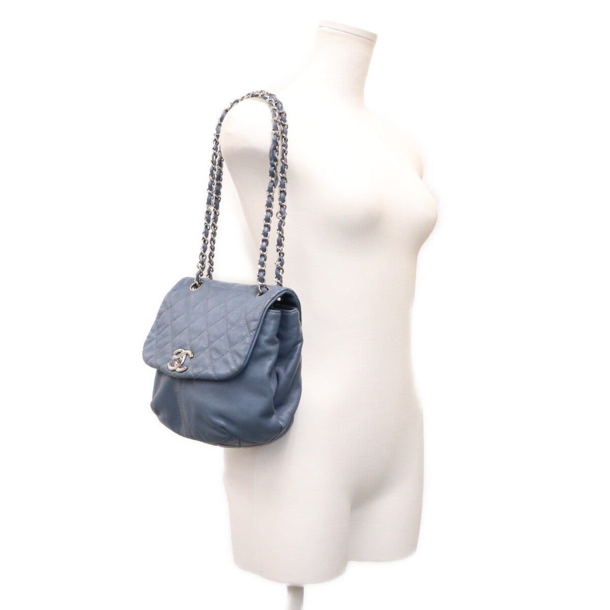 CHANEL シャネル 17番 ブルー カーフ CCトリアノン SV金具 マトラッセ メッセンジャー ショルダーバック ショルダーバッグ