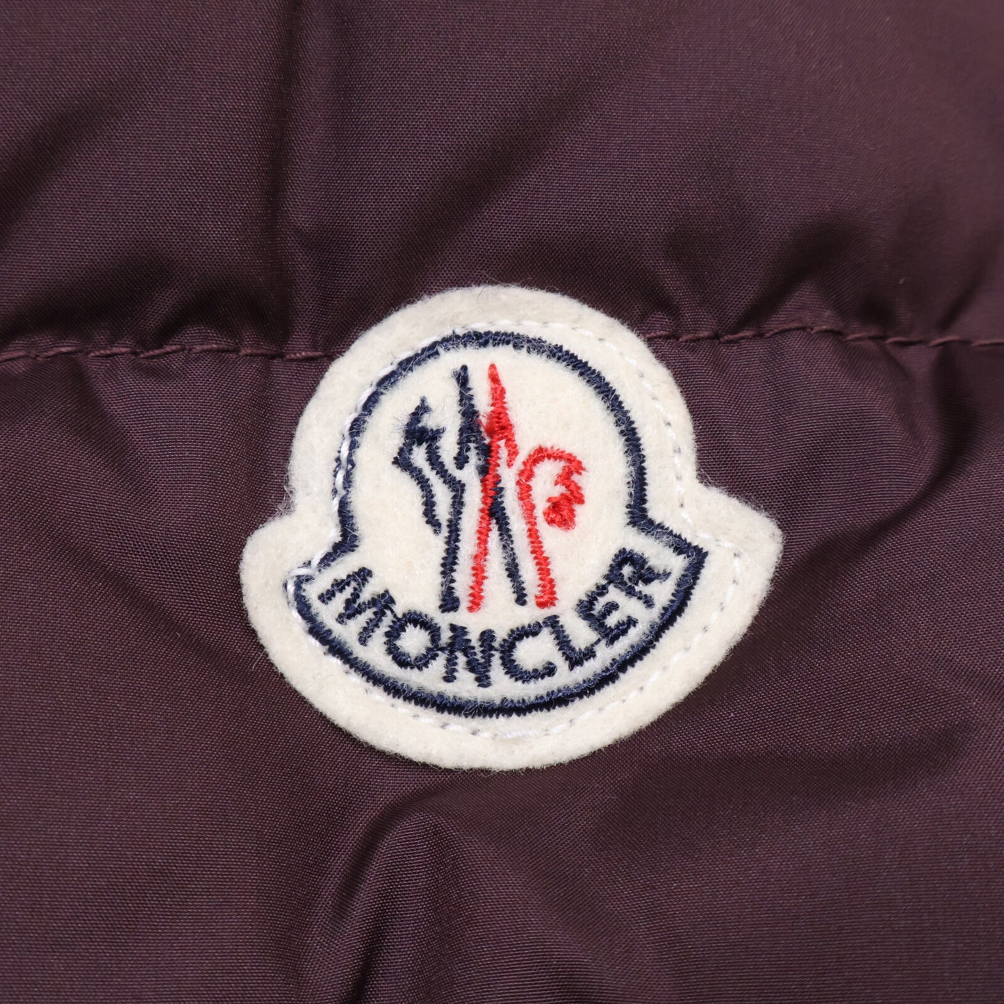 MONCLER モンクレール 43301 CHEVAL シュヴァル ダウン ベスト