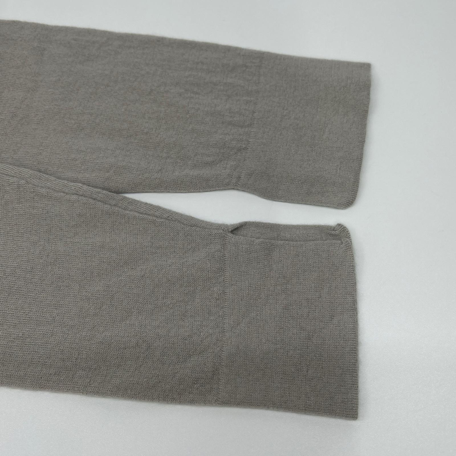 Loro Piana FAE8270 Cashmere Crew-Neck Long-Sleeve Knit Sweater Top