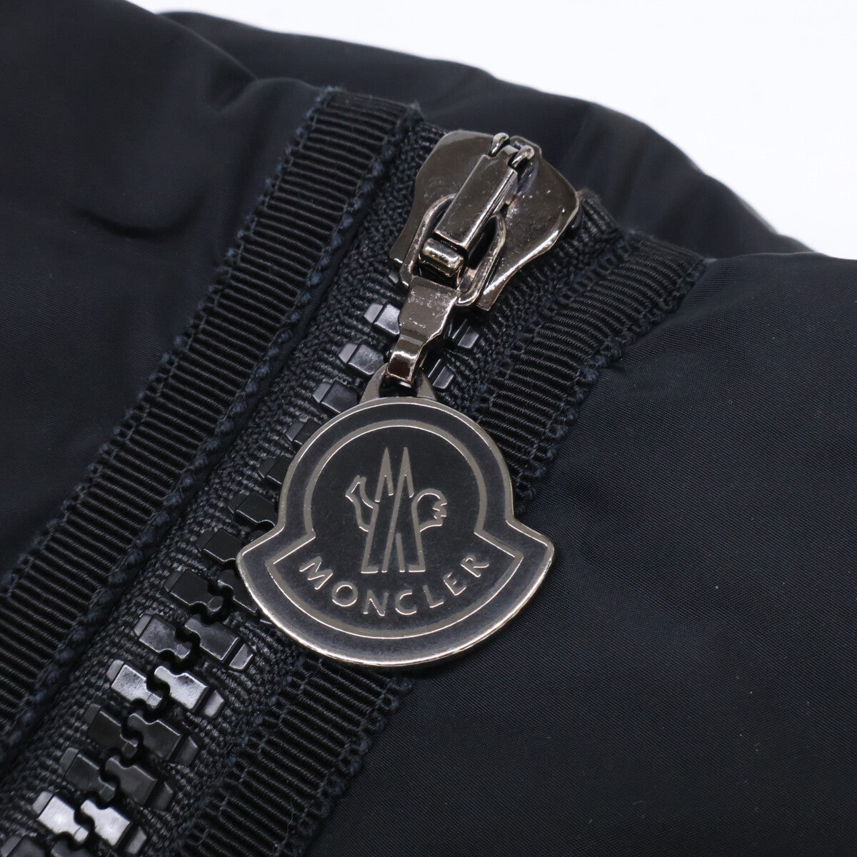 MONCLER モンクレール GERBOISE GIUBBOTTO ハイネック ダウン コート