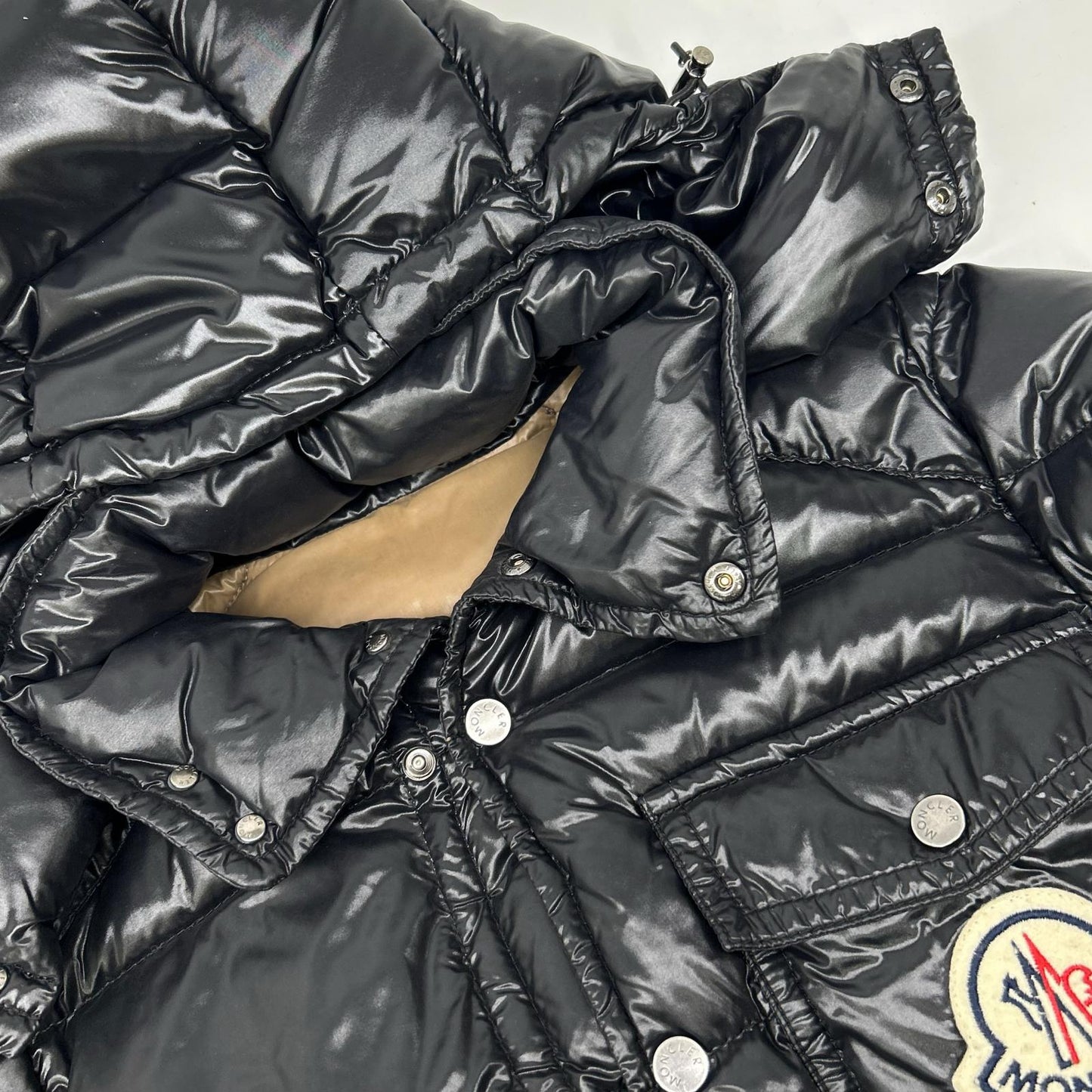 MONCLER モンクレール K2 ブラック フロントロゴ ダウンジャケット　 ジャケット
