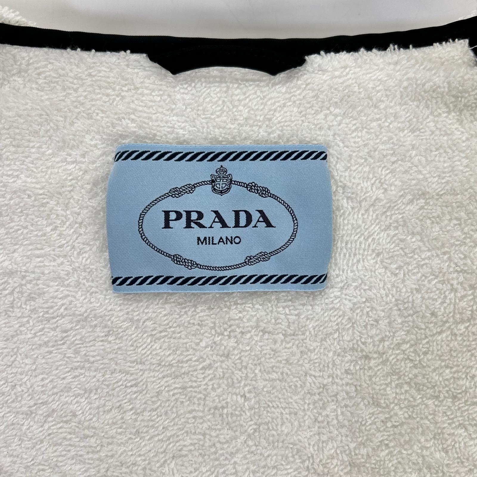 PRADA Triangle Logo 21SS Cotton Hoodie 38 White P500M Pile Top
