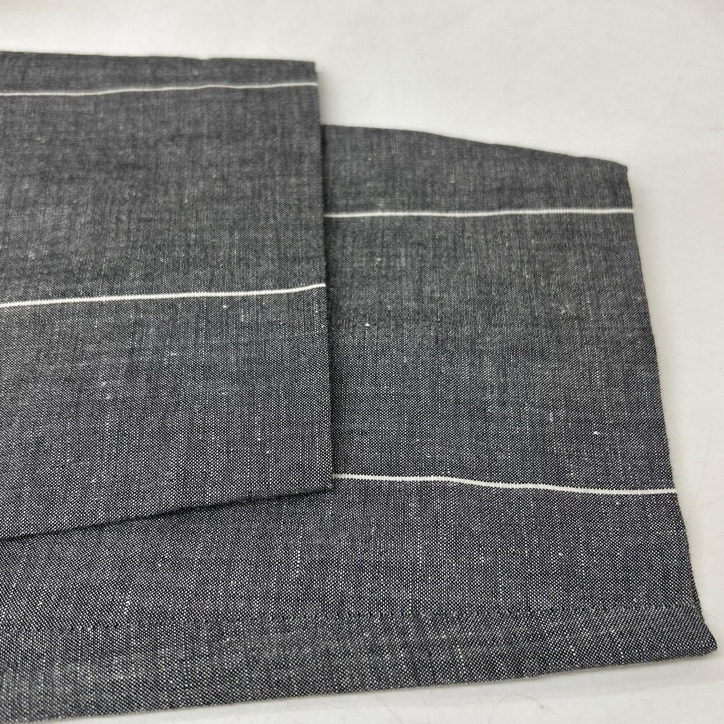 BRUNELLO CUCINELLI ブルネロクチネリ グレー リネン 8分丈パンツ ボトムス