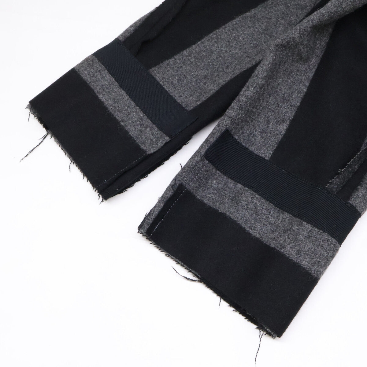 Vivienne Westwood MAN ヴィヴィアンウエストウッドマン VW-LP-78243 ブラック/グレー変形 3つボタンセットアップ スーツ セットアップ