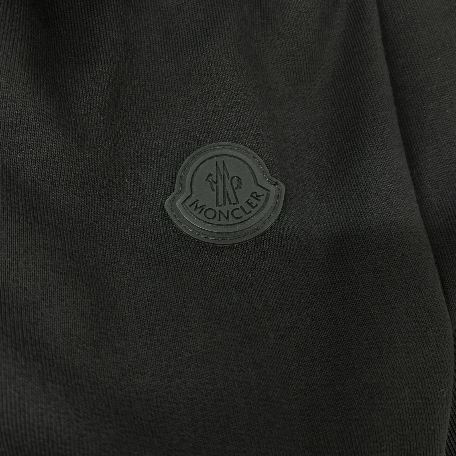 MONCLER モンクレール 23年 MAGLIA APERTA CONブラック ジップアップ パーカー トップス