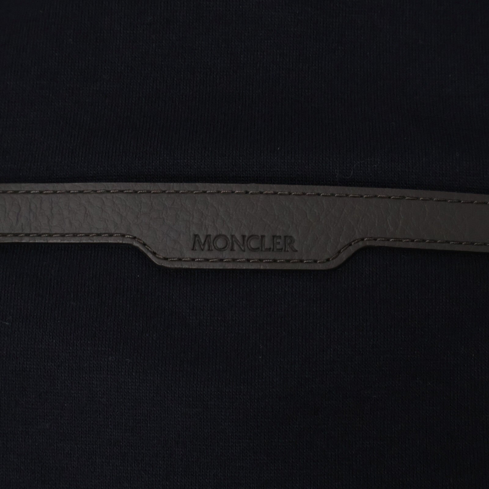 MONCLER モンクレール 【新品/25年製】L10918G00025 FELPA CON ZIP ハーフジップ スウェットシャツ トップス
