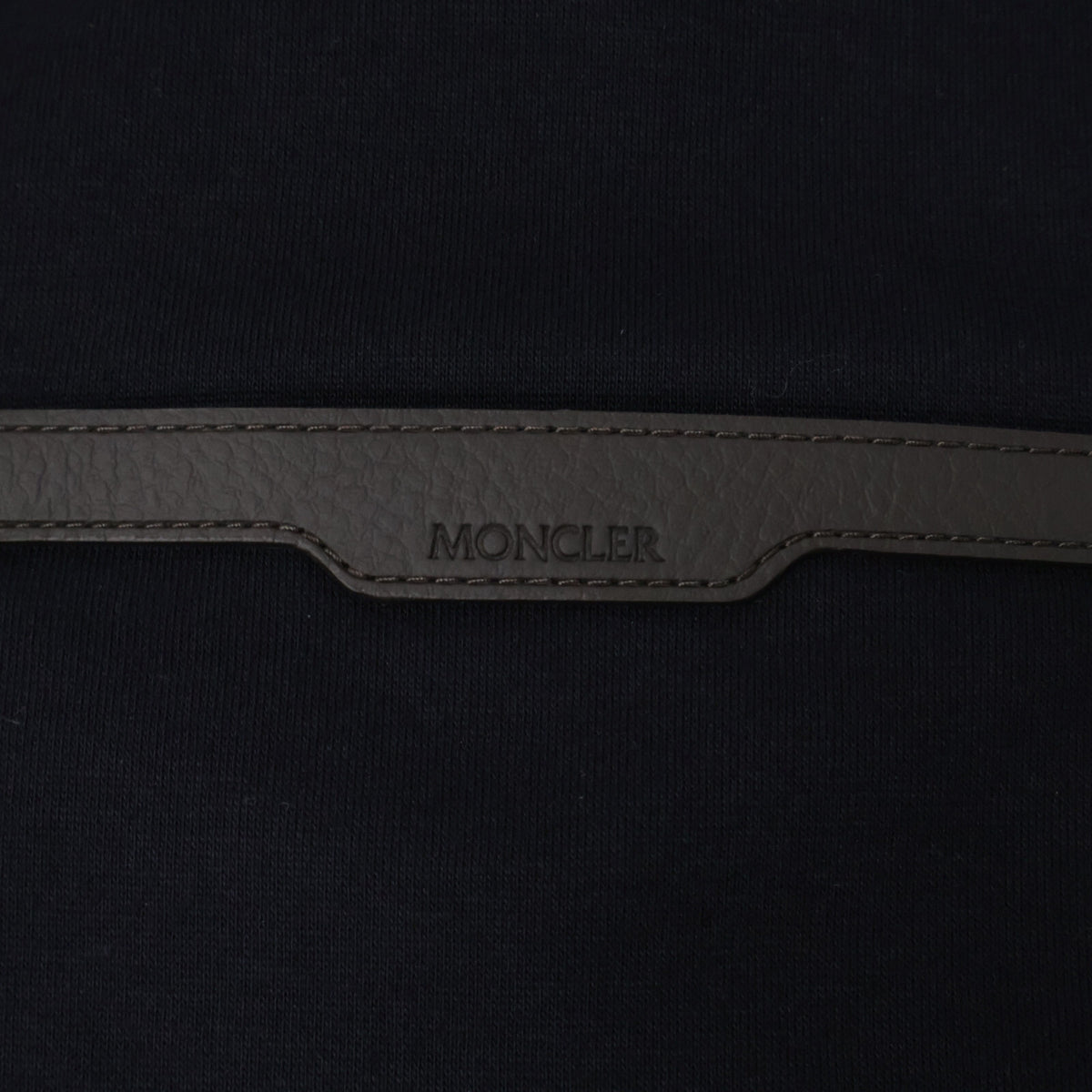 MONCLER モンクレール 【新品/25年製】L10918G00025 FELPA CON ZIP ハーフジップ スウェットシャツ トップス