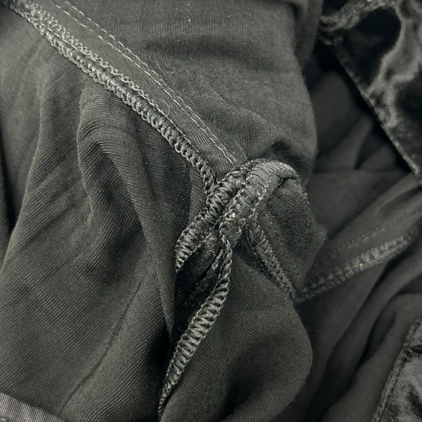 SAINT LAURENT PARIS サンローランパリ 23AW ベルベット ワイドパンツ ブラック704607 Y05PA ボトムス