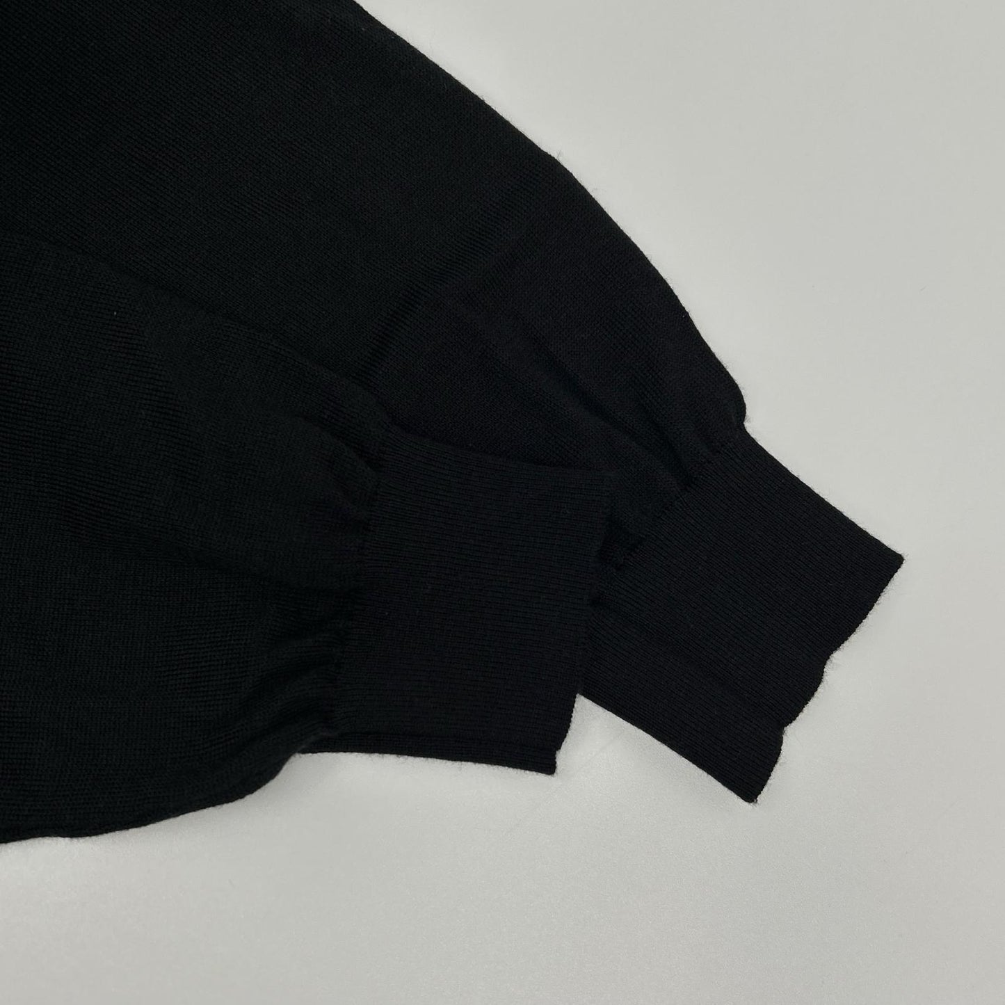 SAINT LAURENT PARIS サンローランパリ 22年 733567 ブラック ウールシルク ニット トップス