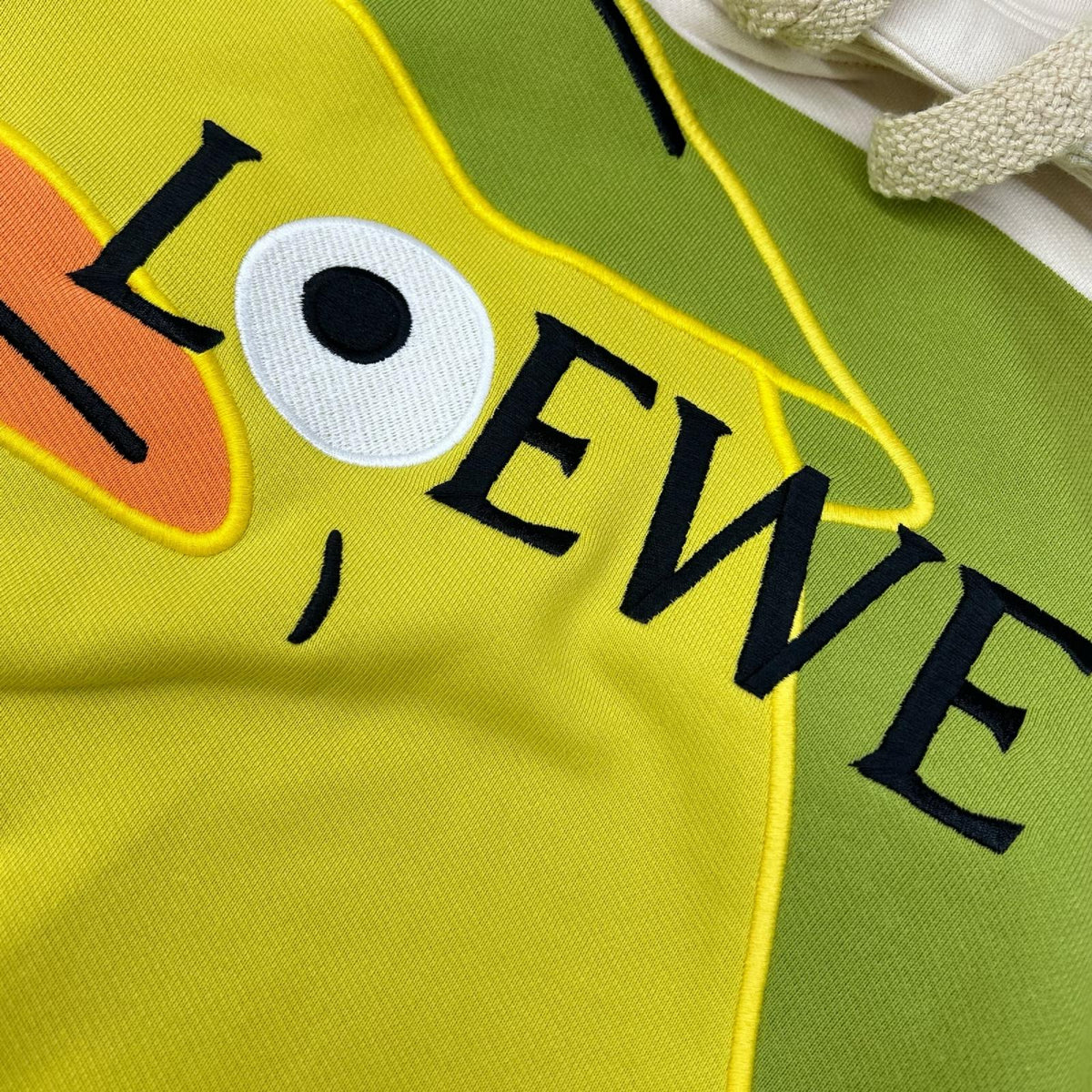 LOEWE ロエベ ×スタジオジブリ オオトリさま フーディー S928Y25X02 トップス