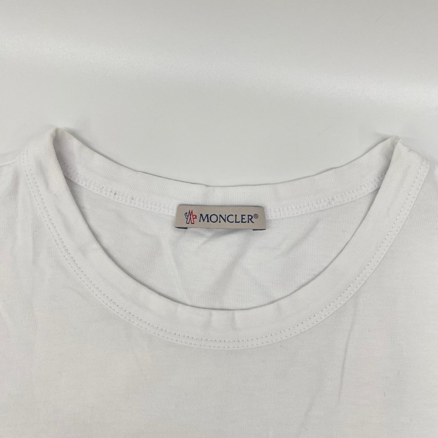 MONCLER モンクレール ホワイト MAGLIA TSHIRT ロゴ 半袖Tシャツ トップス
