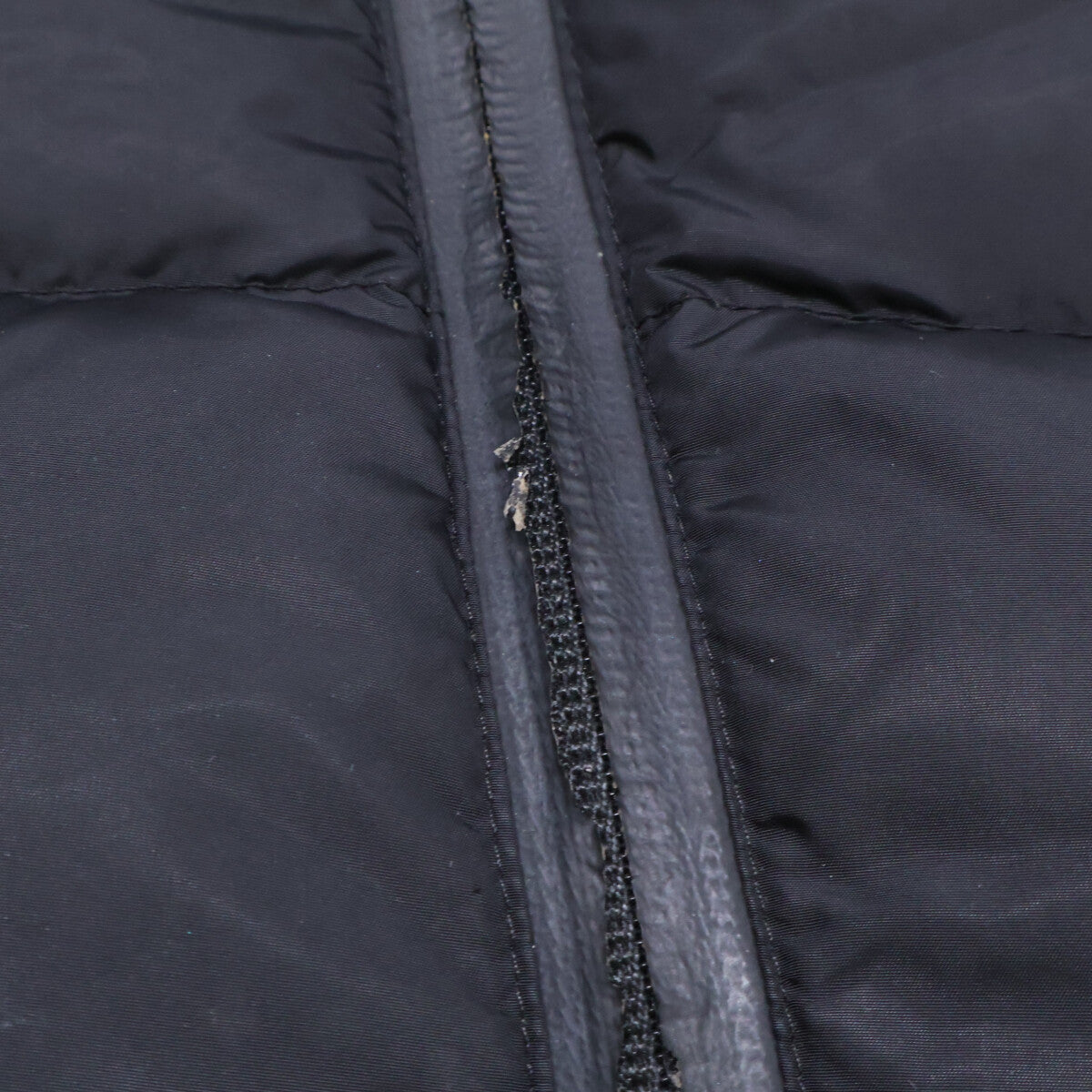 MONCLER モンクレール MONTCLAR モンクラ 内側ロゴ刺繍グログランテープ フーディダウンジャケット ジャケット