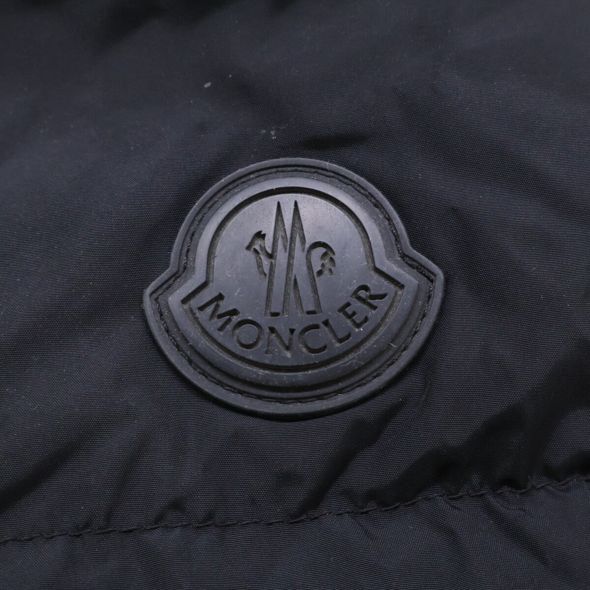 MONCLER モンクレール MONTCLAR モンクラ 内側ロゴ刺繍グログランテープ フーディダウンジャケット ジャケット