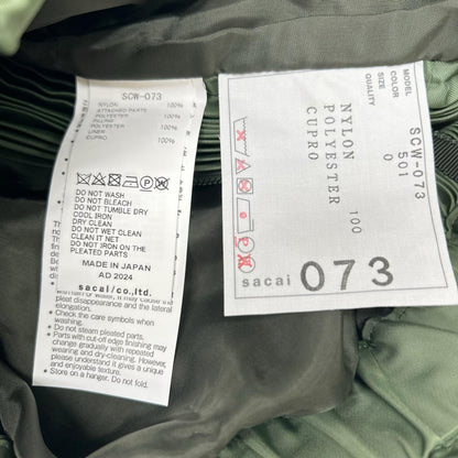 sacai サカイ SCW-073 23AW ナイロン ツイル スカート プリーツ サイドジップ カーキ スカート