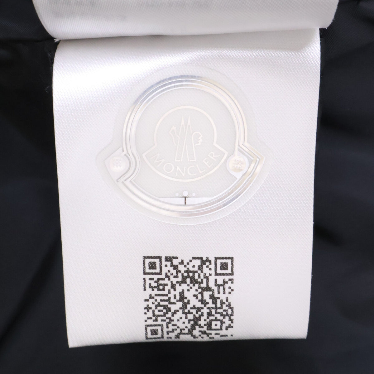 MONCLER モンクレール 新品同様 24年製 LACHA GIUBBOTTO フーデッド ナイロンジャケット ジャケット