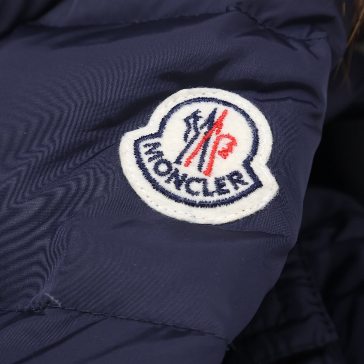 MONCLER モンクレール GENEVRIER ジェノブリエ ベルト/ファー付 フーディダウン コート