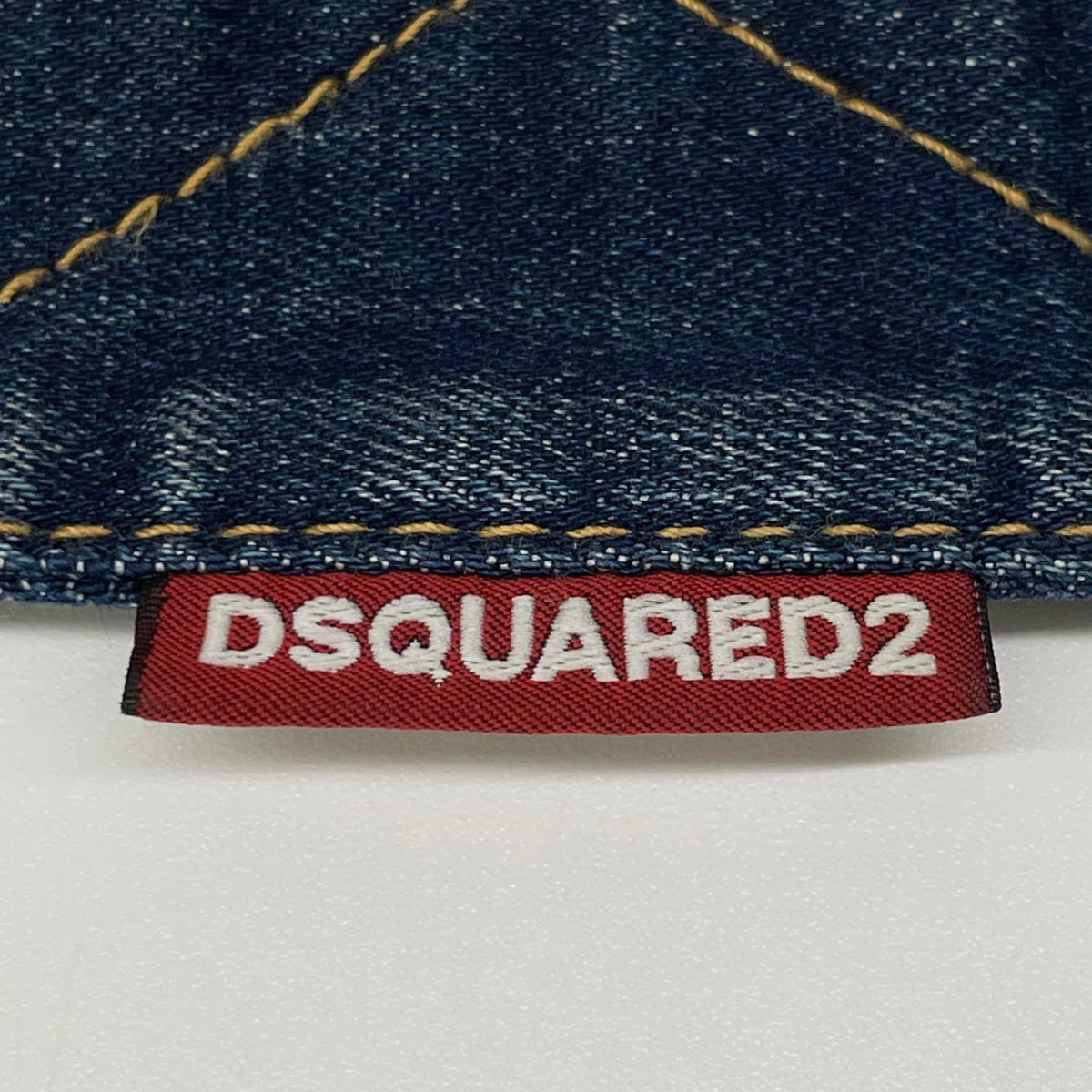 DSQUARED2 ディースクエアード S74AM0914 Classic Jean Jacket ペンキ加工ジャケット ジャケット