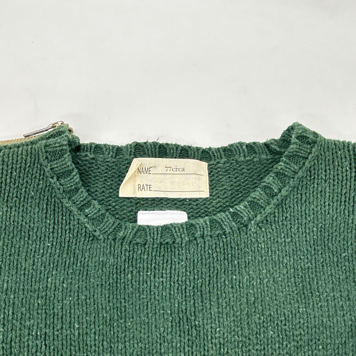 77circa ナナナナサーカ CITYSHOP カーキ サイドジップアップコットンニット トップス