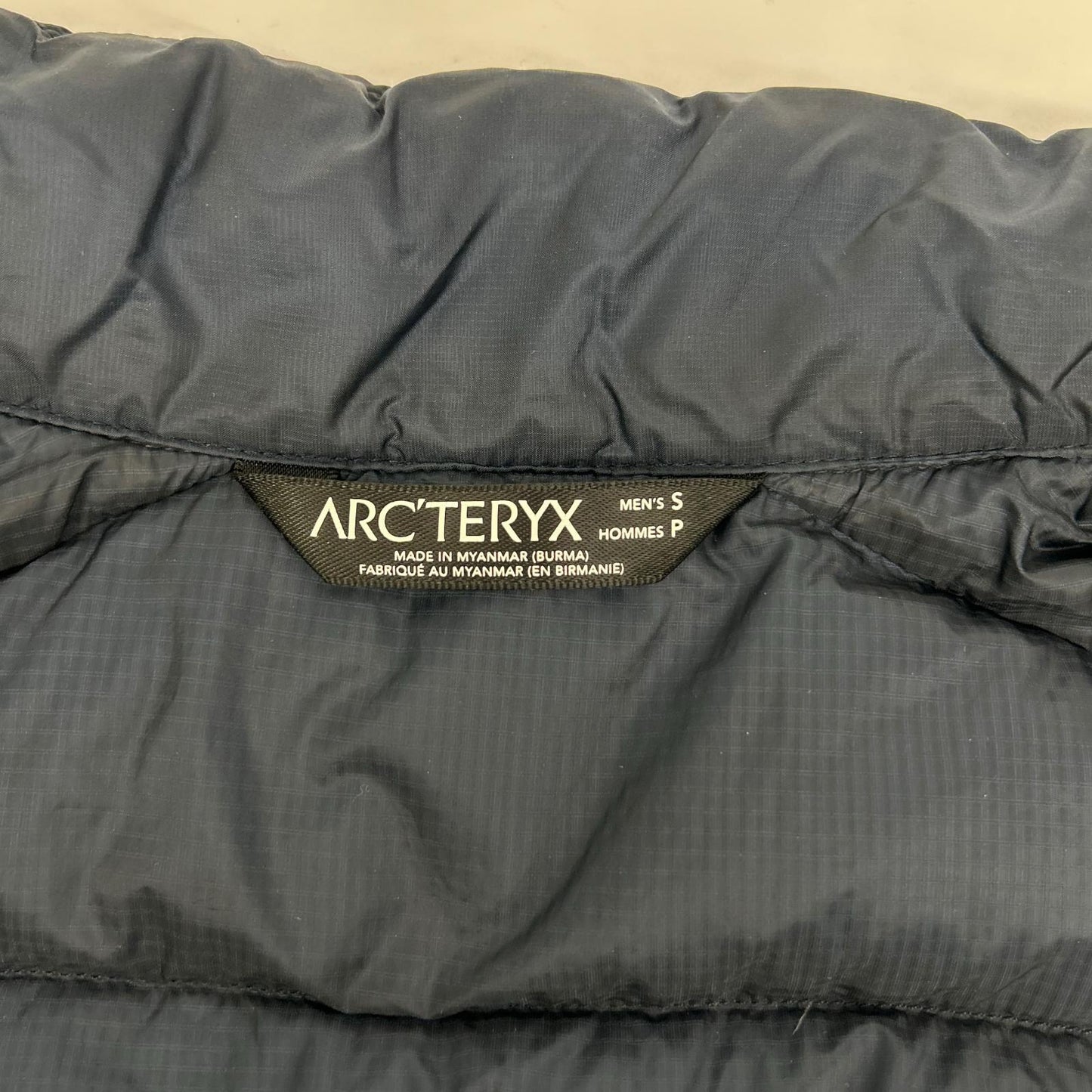 ARC'TERYX アークテリクス 18015 ネイビー セリウム LT ベスト ベスト