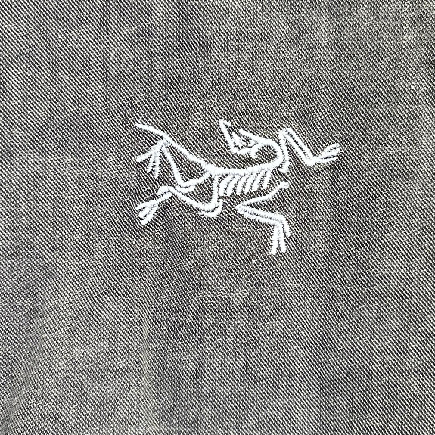 ARC'TERYX アークテリクス 15556 グレー Astute アスチュート 長袖シャツ トップス