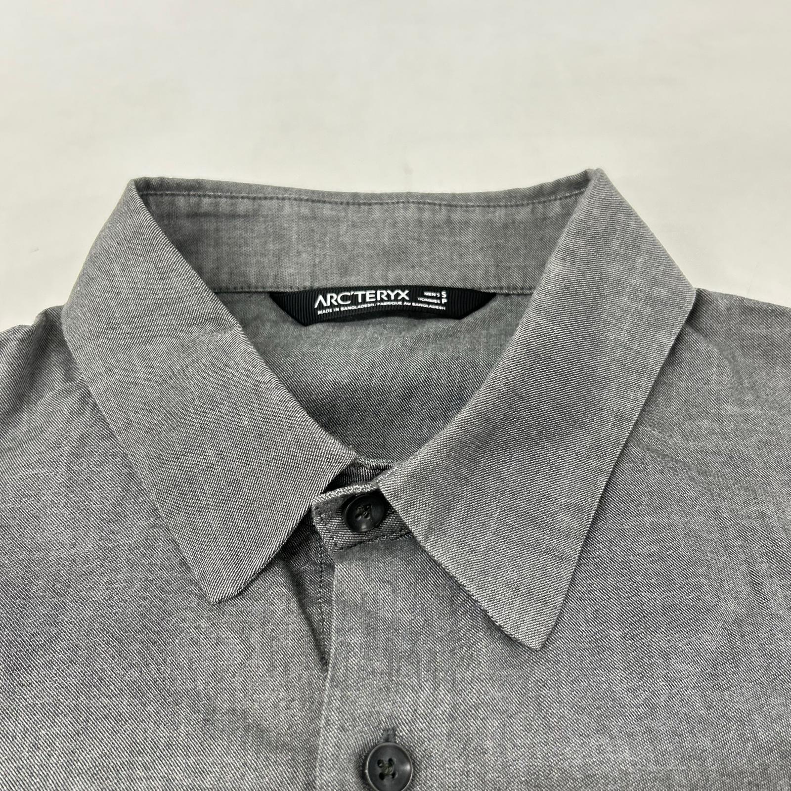 ARC'TERYX アークテリクス 15556 グレー Astute アスチュート 長袖シャツ トップス
