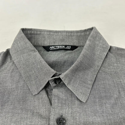 ARC'TERYX アークテリクス 15556 グレー Astute アスチュート 長袖シャツ トップス