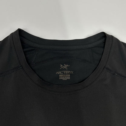 ARC'TERYX アークテリクス 18920 ブラック フェイジック エボリューション クルーネック ロゴ Tシャツ トップス